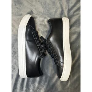Thursday Boot Company Women's Premier Low Top Shoes Black and White Leather